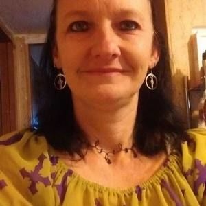 Meet your Posher, Deloris